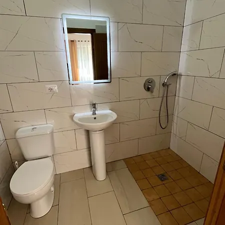 Bed & Breakfast Prekal Park Kamping Shkoder