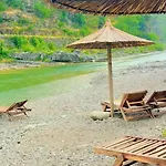 Prekal Park Kamping 3* Shkodër