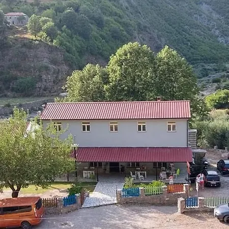 Prekal Park Kamping 3* Shkoder