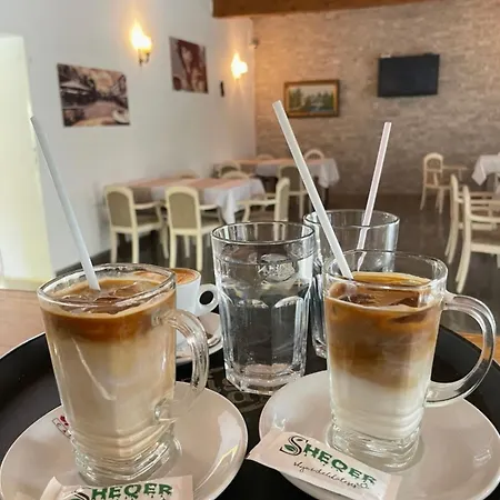 Bed & Breakfast Prekal Park Kamping Shkoder