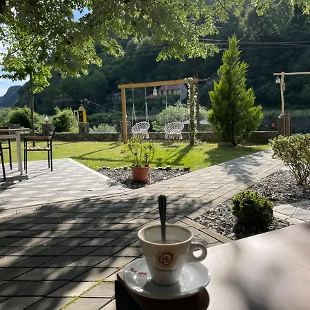 Alojamento de Acomodação e Pequeno-almoço Prekal Park Kamping 3*