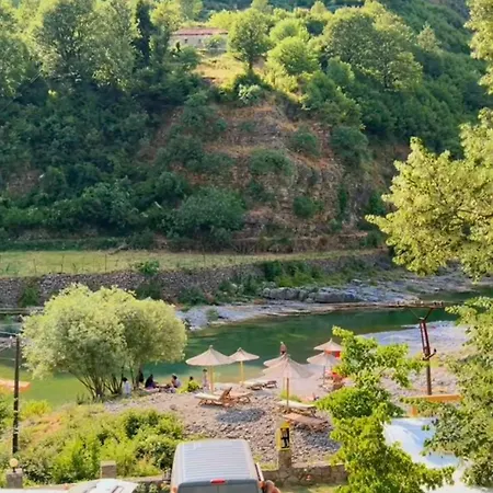 Alojamento de Acomodação e Pequeno-almoço Prekal Park Kamping 3*