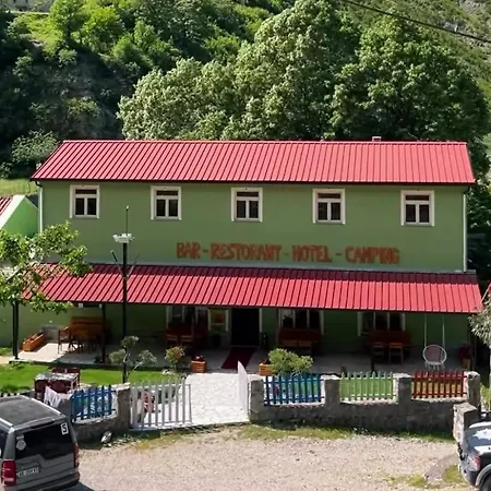 Bed & Breakfast Prekal Park Kamping 3*