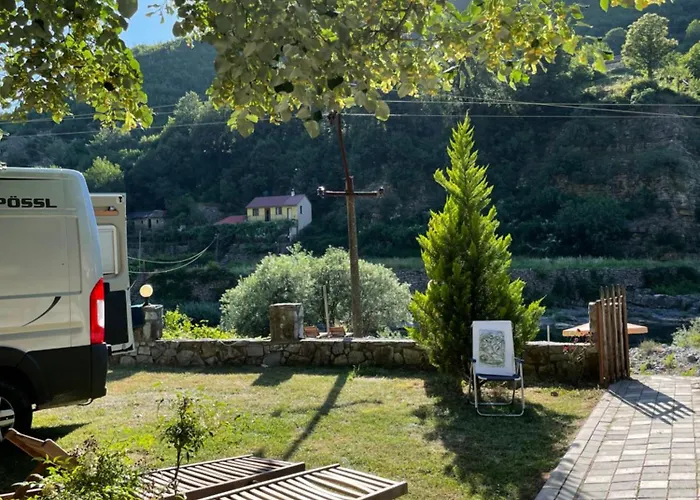 Prekal Park Kamping ベッド・アンド・ブレックファスト