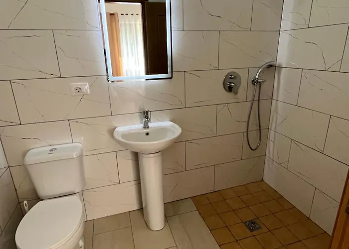 Prekal Park Kamping 3* Shkodër